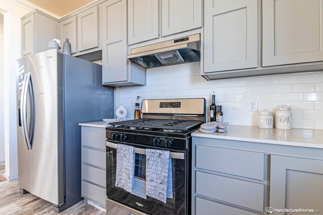 Yosemite 5643r kitchen home features