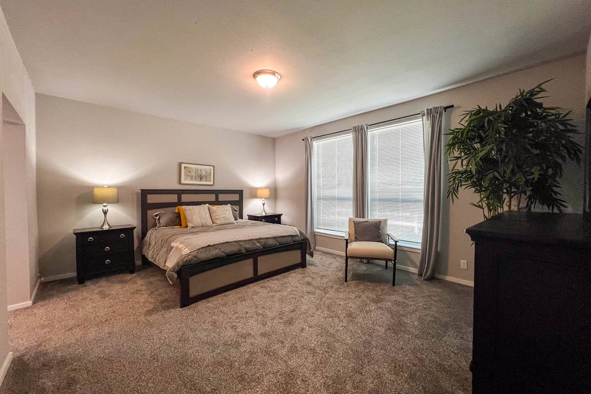 St. andrews bedroom home features