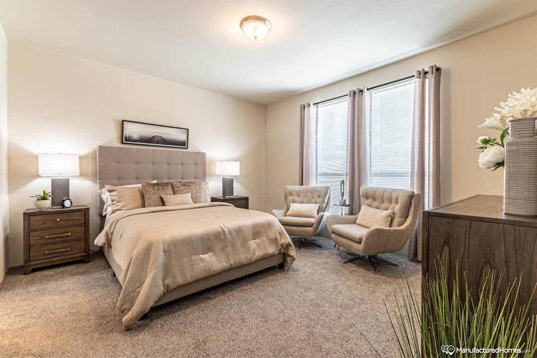 Hd 30764e bedroom home features