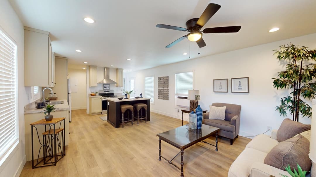Born to run interior home features