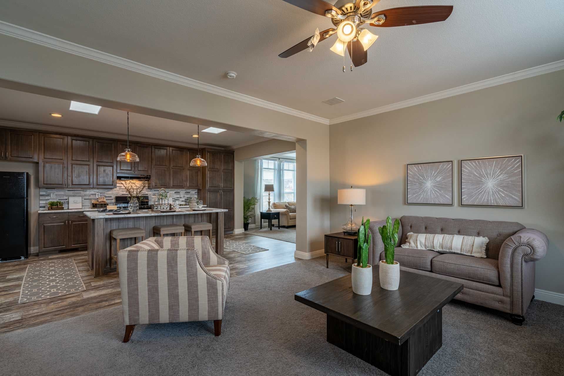 Rc3076a interior home features
