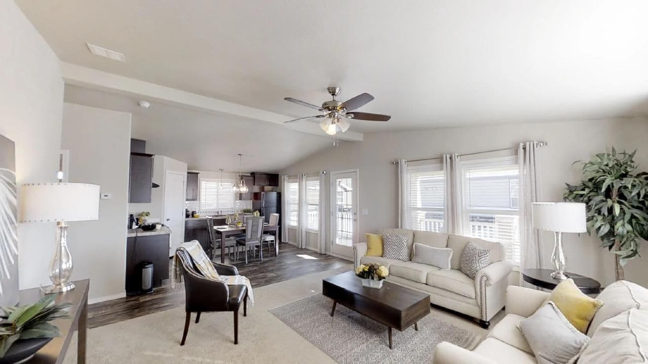 Rc3037a interior home features