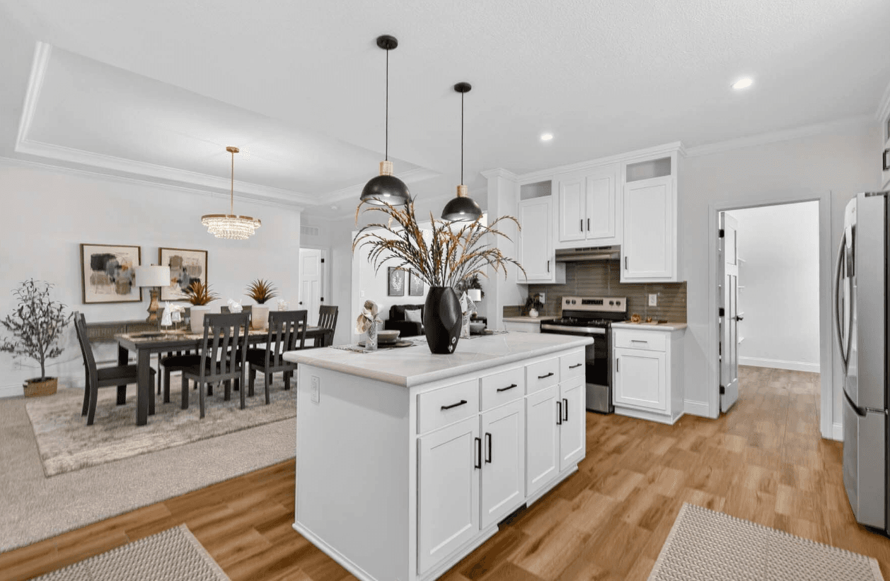 Hacienda interior home features