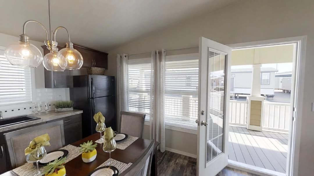 Rc3037a interior home features