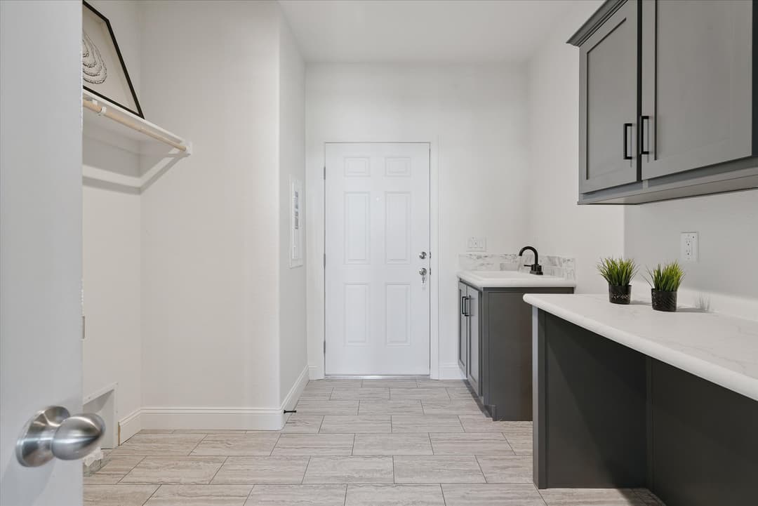 Magnolia  interior home features