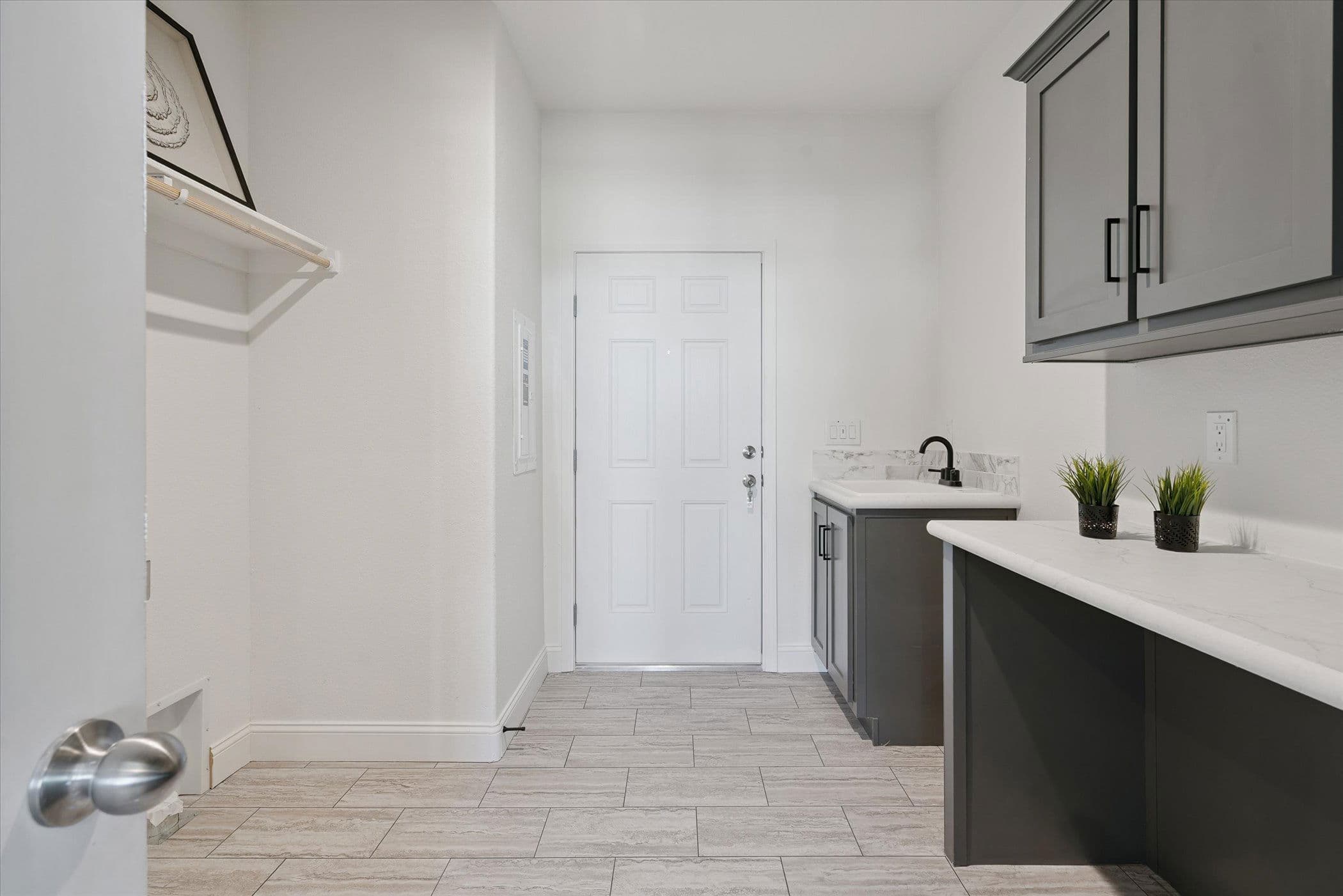 Magnolia  interior home features