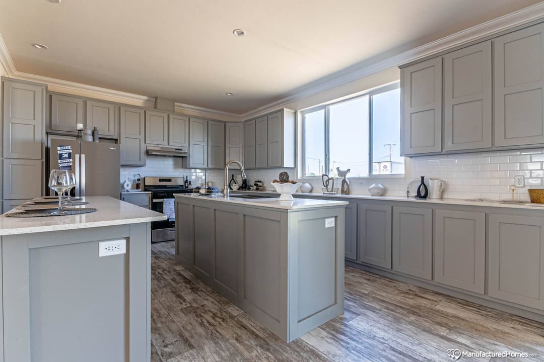 Yosemite 5643r kitchen home features