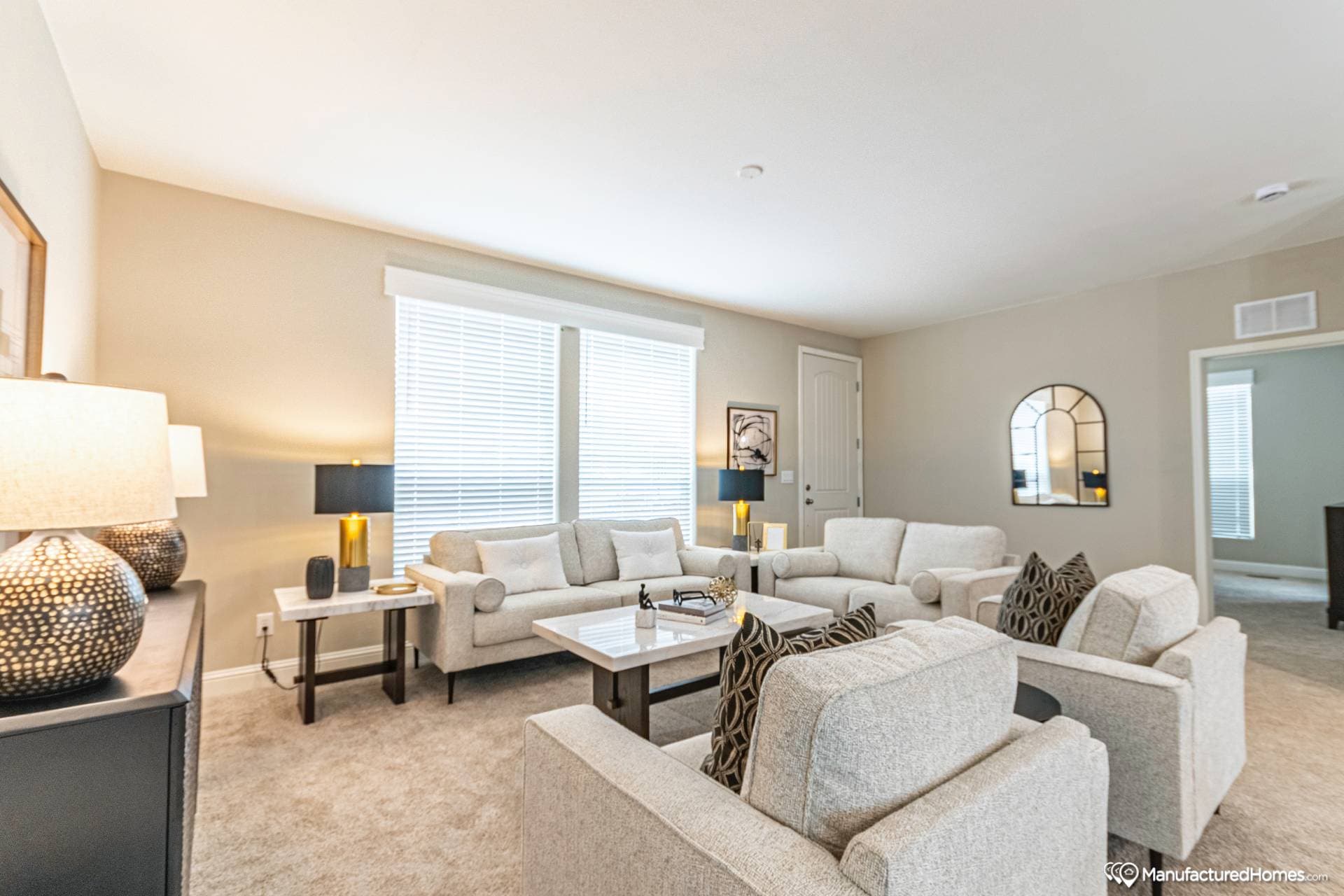 Mountain ridge 28603b interior home features
