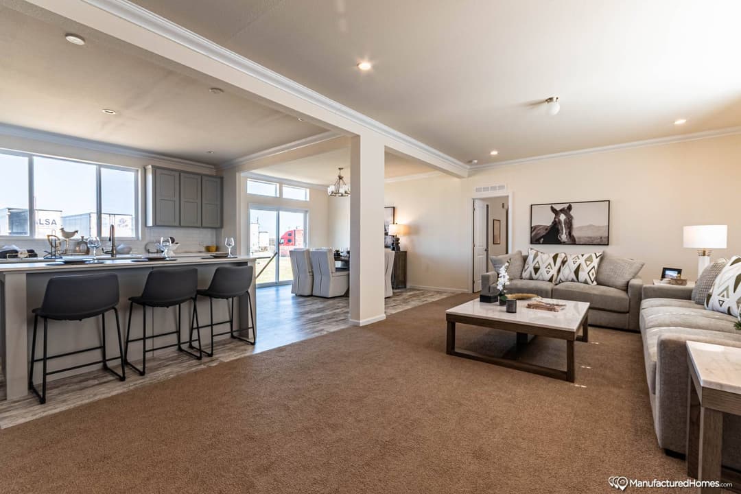 Yosemite 5643r interior home features