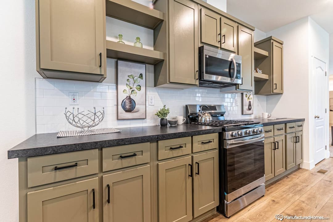 Instant housing farmhouse kitchen home features