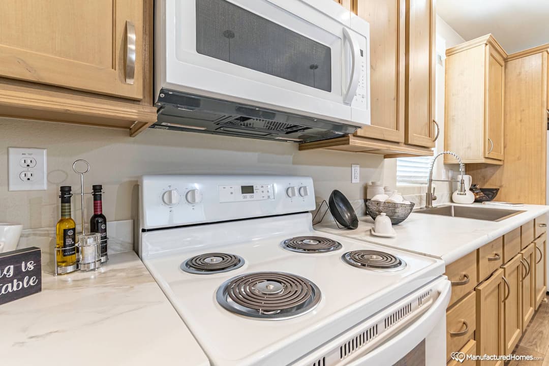 Mountain ridge 28603b kitchen home features