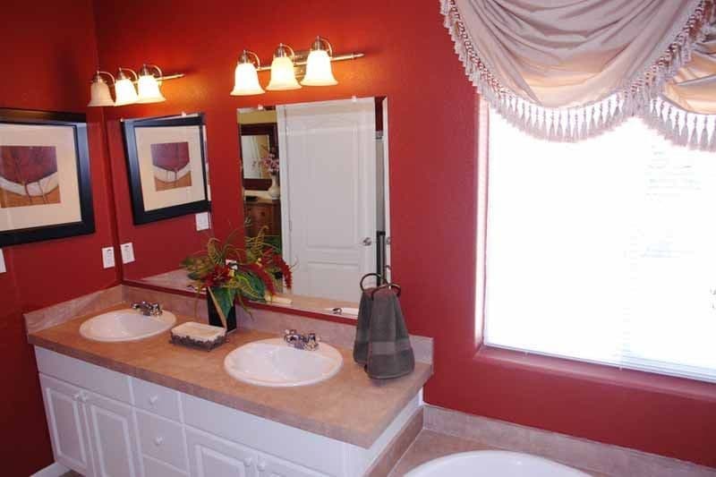 Karsten rc17 bathroom home features