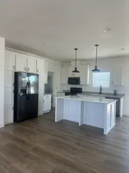 Acadia interior and kitchen home features