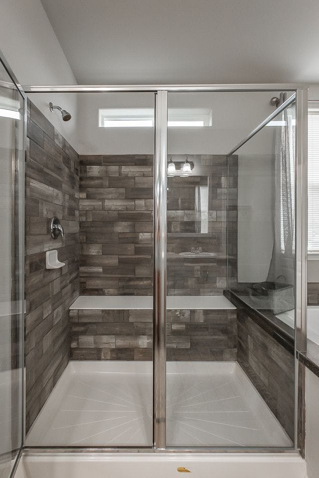 Diamond peak bathroom home features