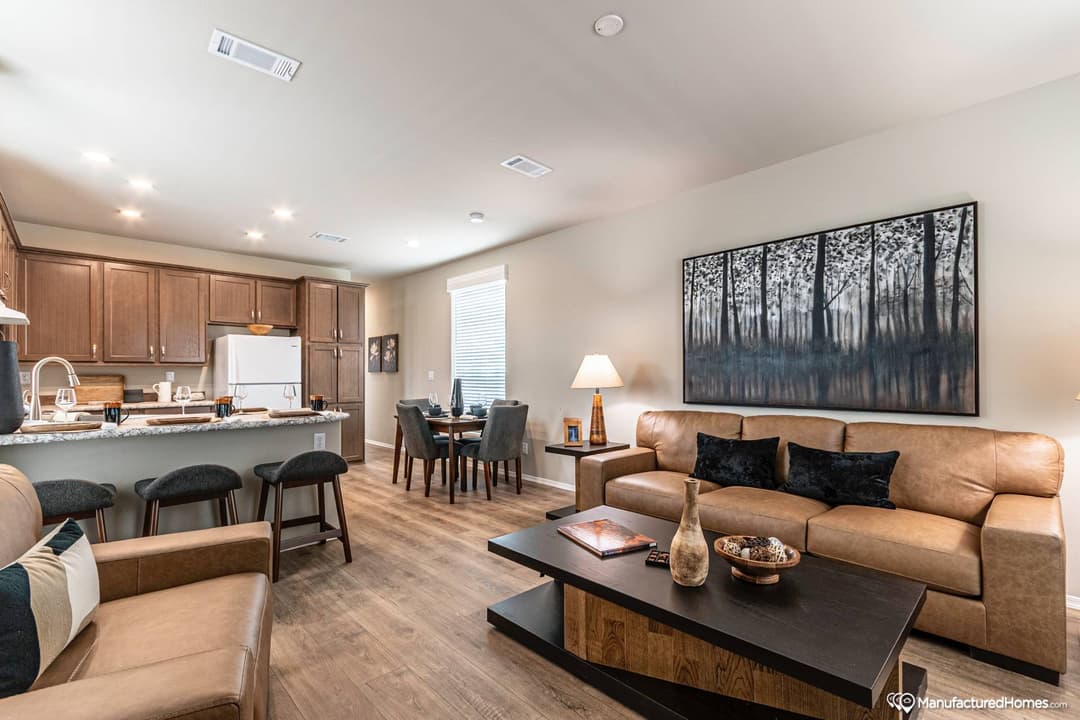 Economy plus 16582b interior home features