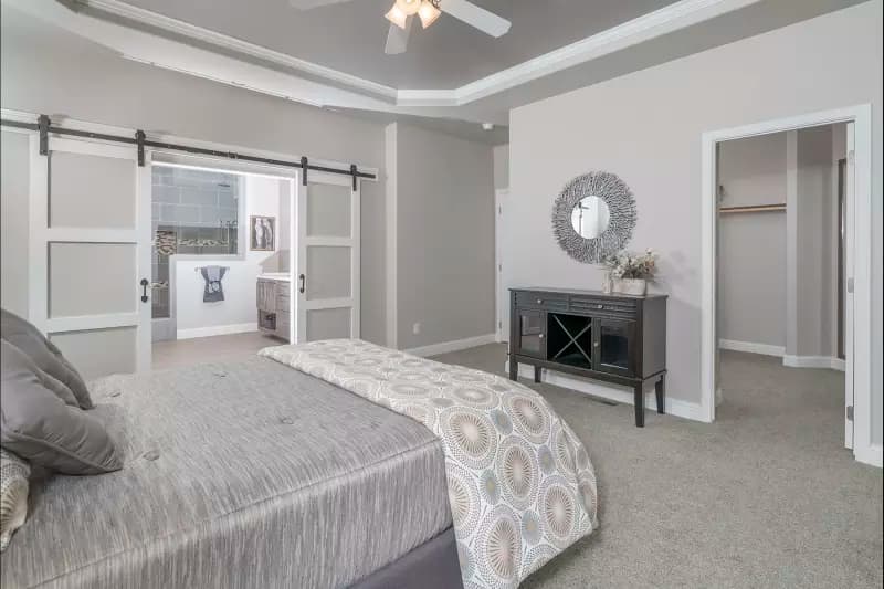 Cavalier bedroom home features