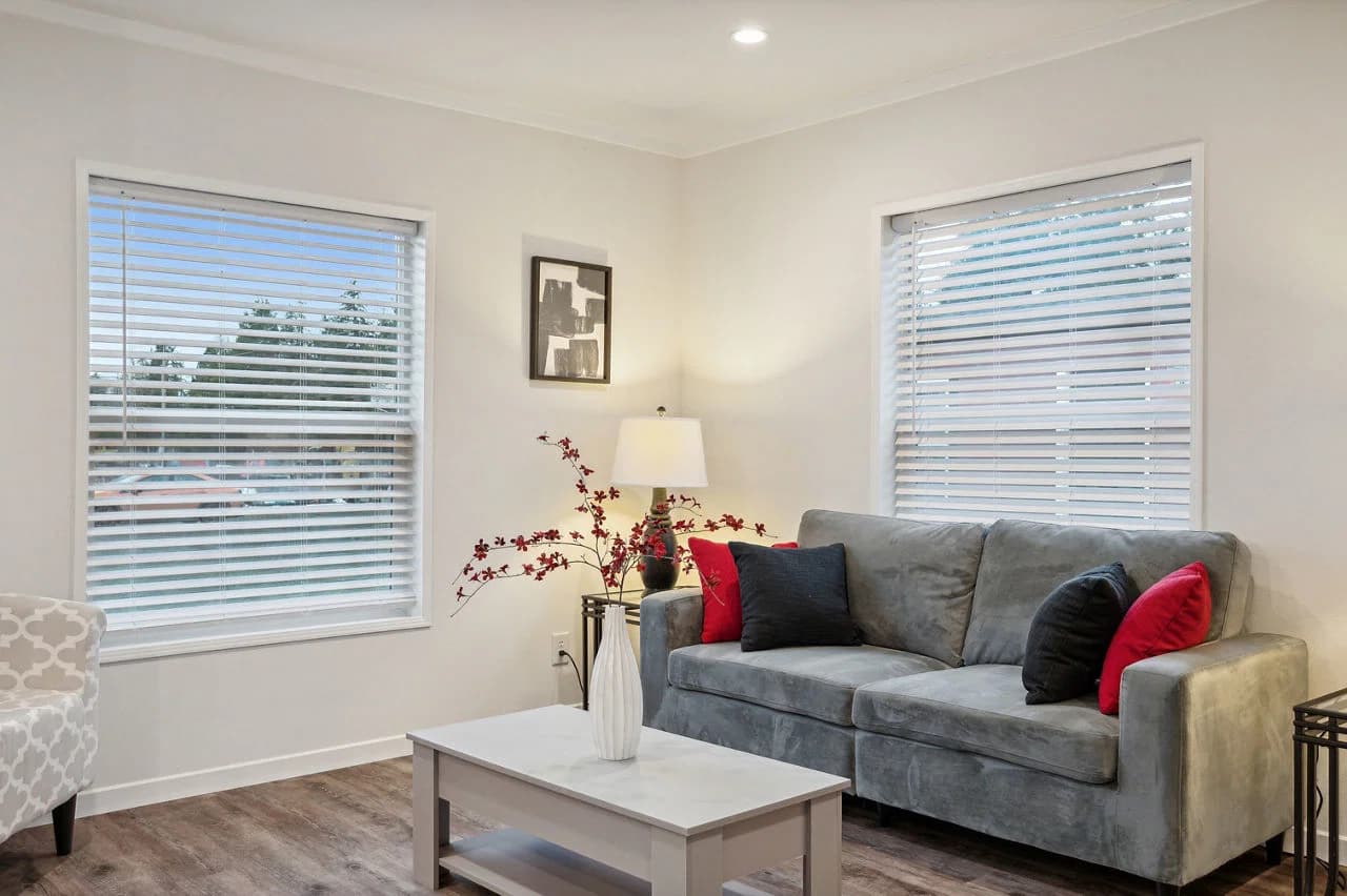 Ridgewood j882 interior home features