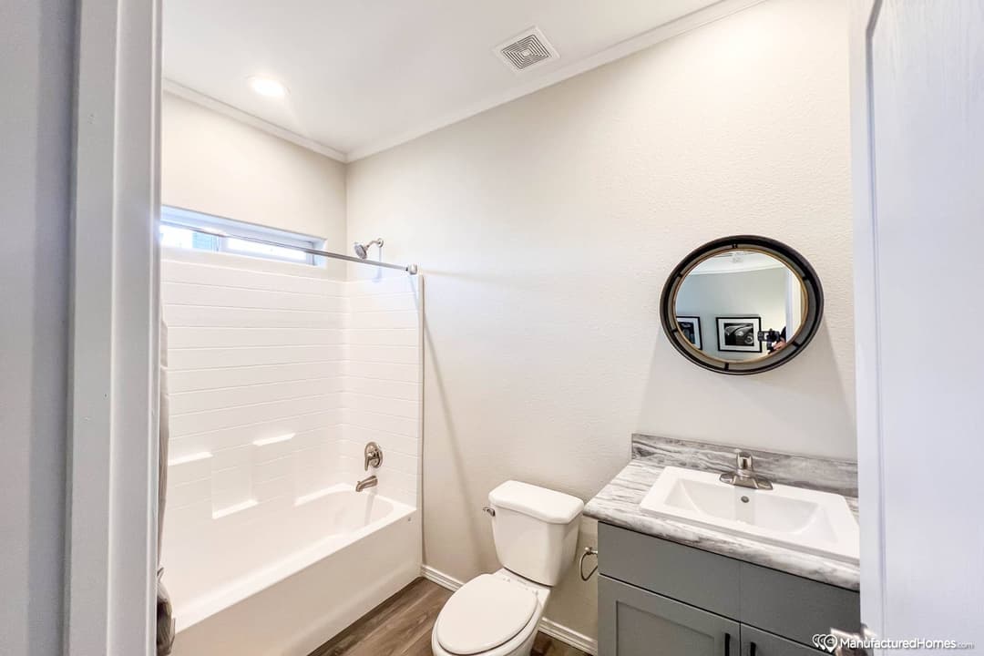 K3070a bathroom home features