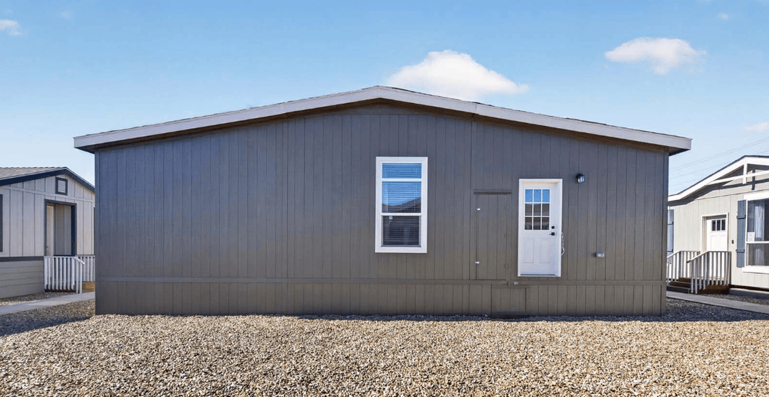 Hacienda exterior home features
