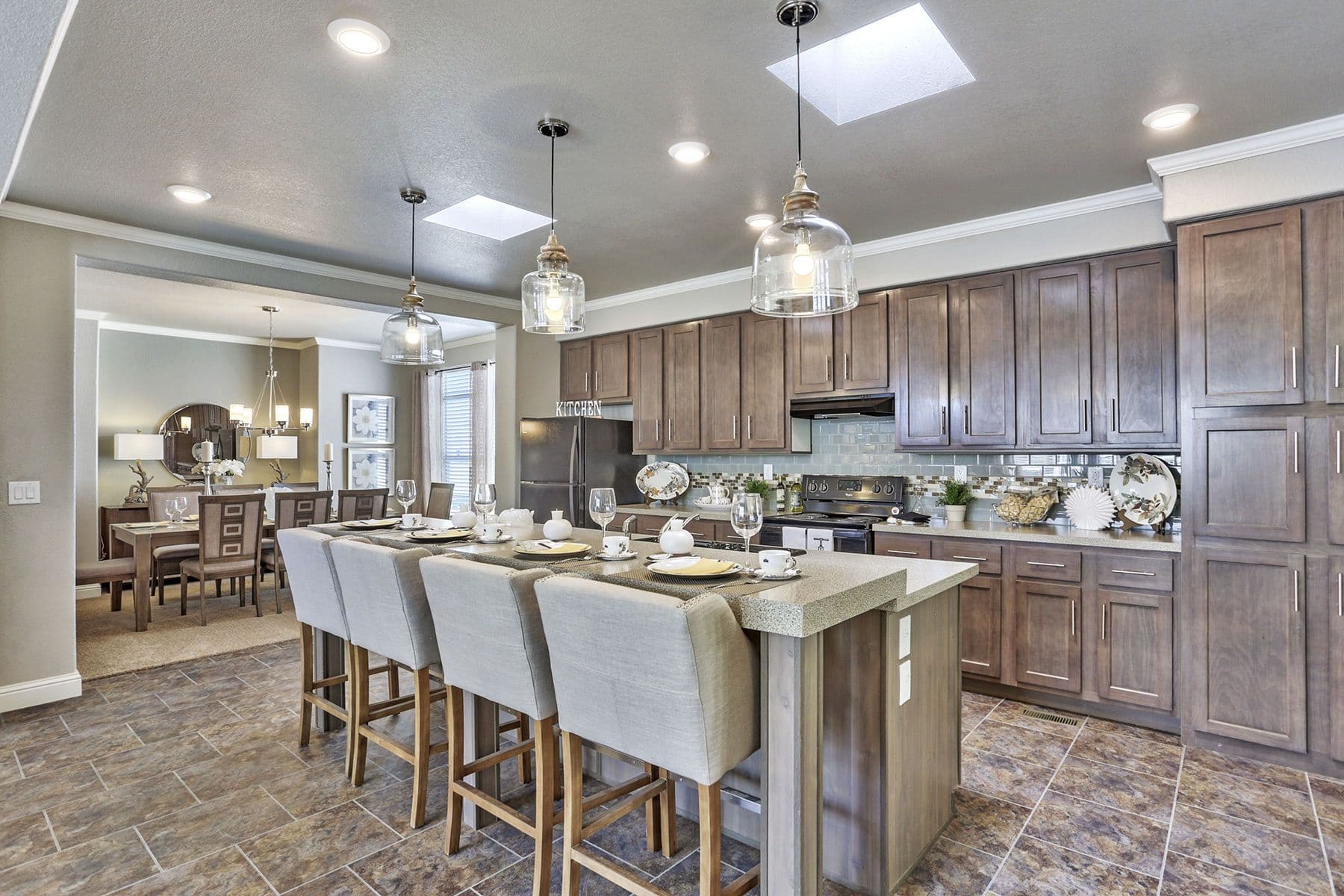 Cypress kitchen home features