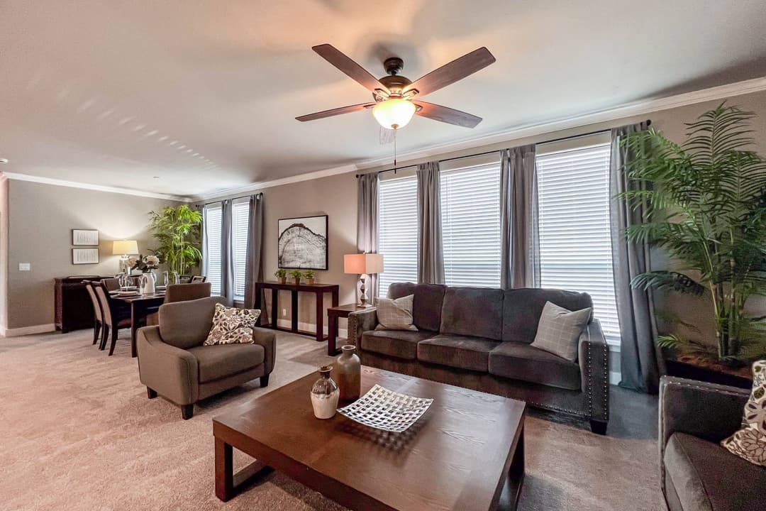 Timber ridge elite interior home features