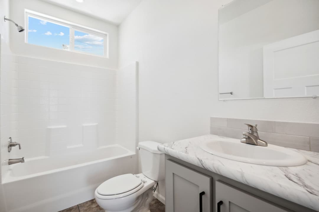 Cs2852e bathroom home features