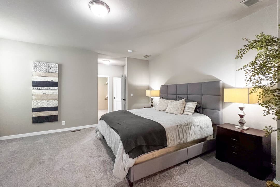 Timber ridge elite bedroom home features