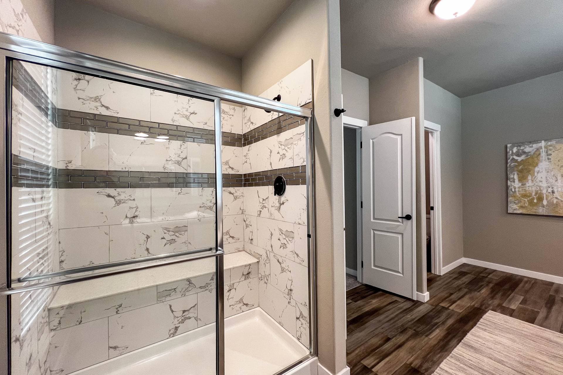 Timber ridge elite bathroom home features