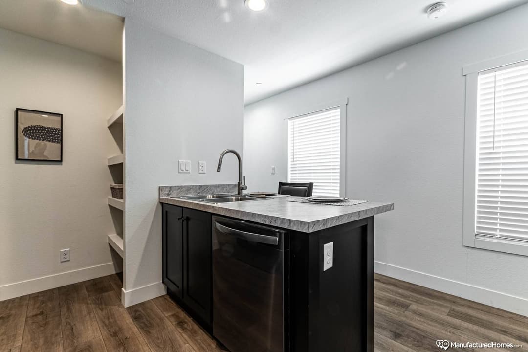 Satisfaction kitchen home features