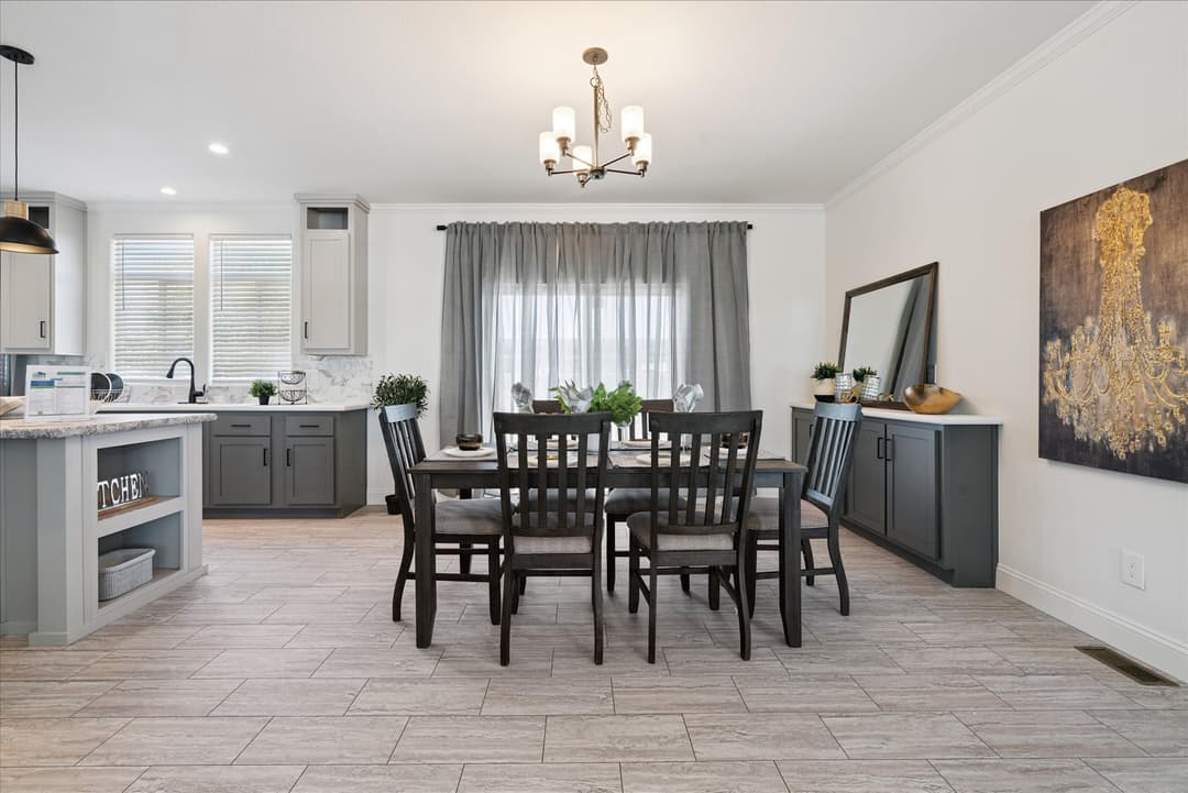 Magnolia  interior home features