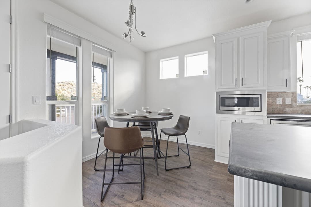 Pacifica  interior home features