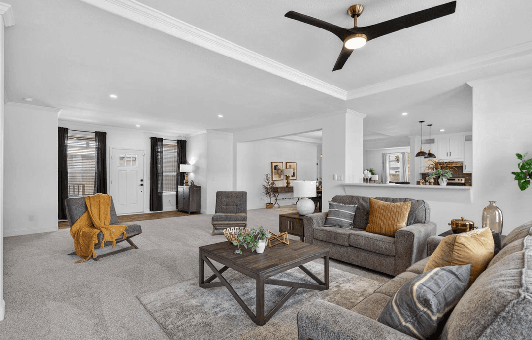 Hacienda interior home features