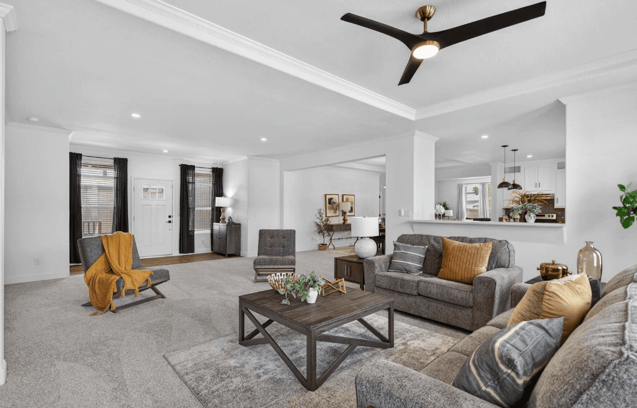 Hacienda interior home features