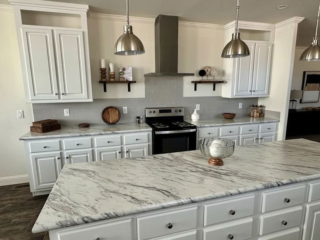 Farm house kitchen home features