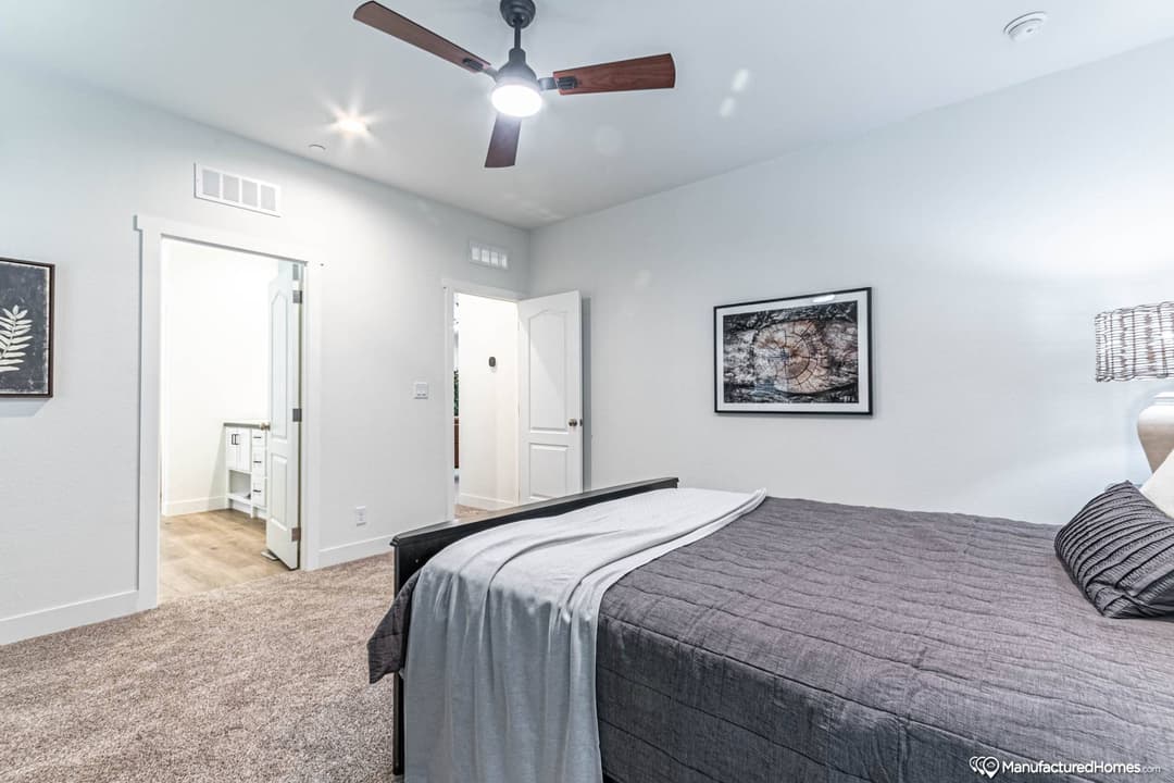 Instant housing farmhouse bedroom home features