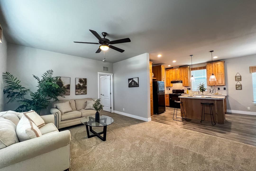 Pacific crest interior home features