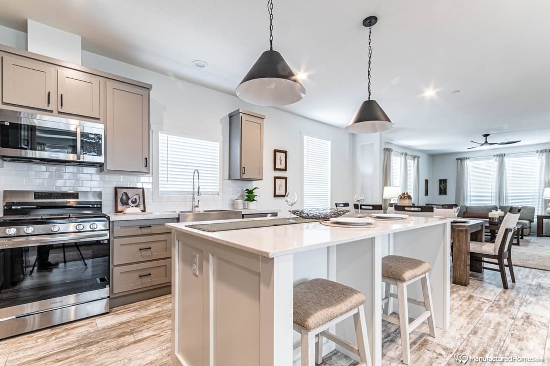 Holiday kitchen home features