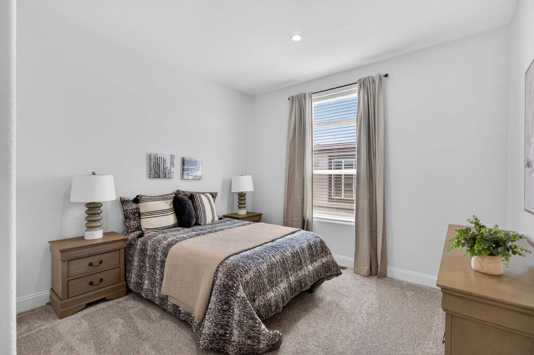 Hacienda bedroom home features