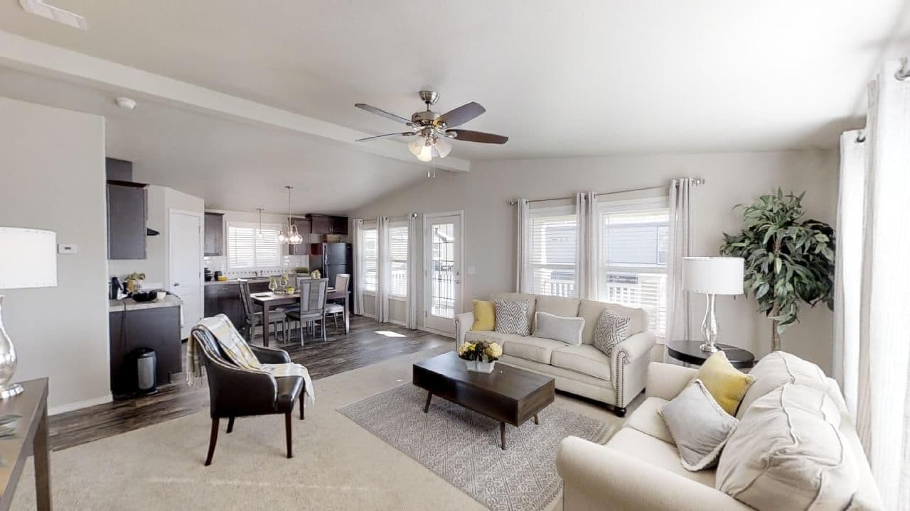 Rc3037a interior home features