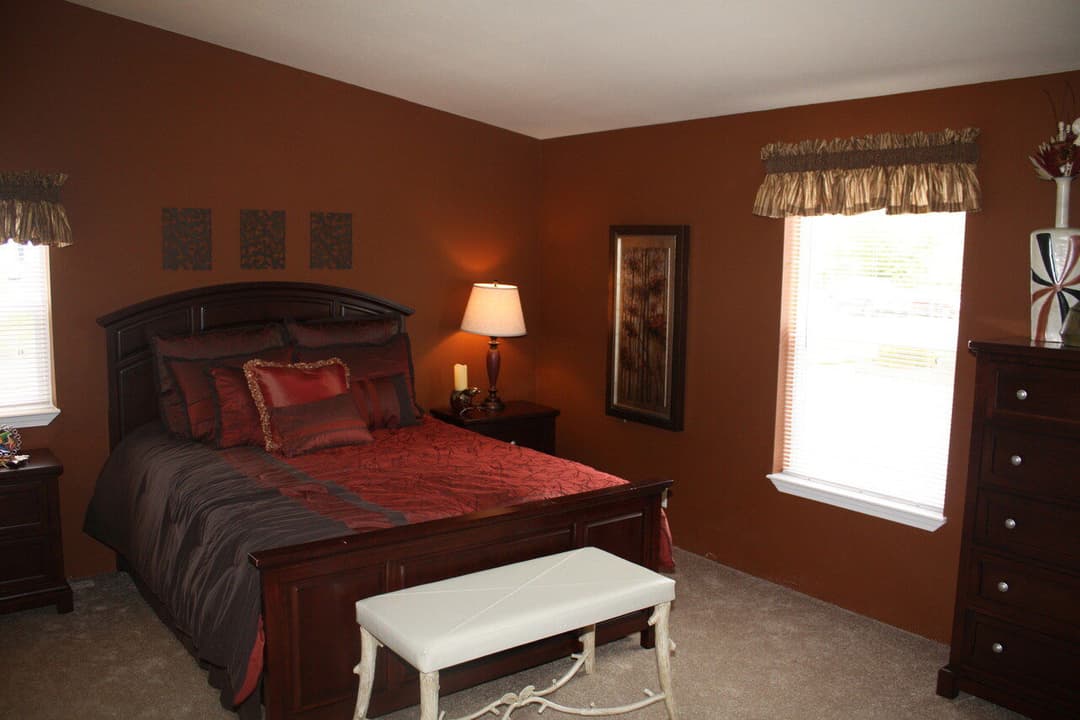 The bay view ii 28483a bedroom home features