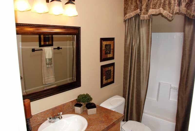 Karsten hd4 bathroom home features