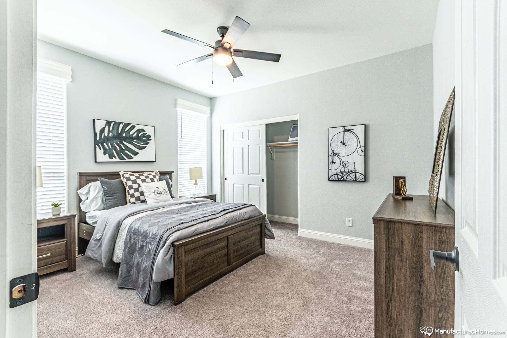 Hd3266a bedroom home features