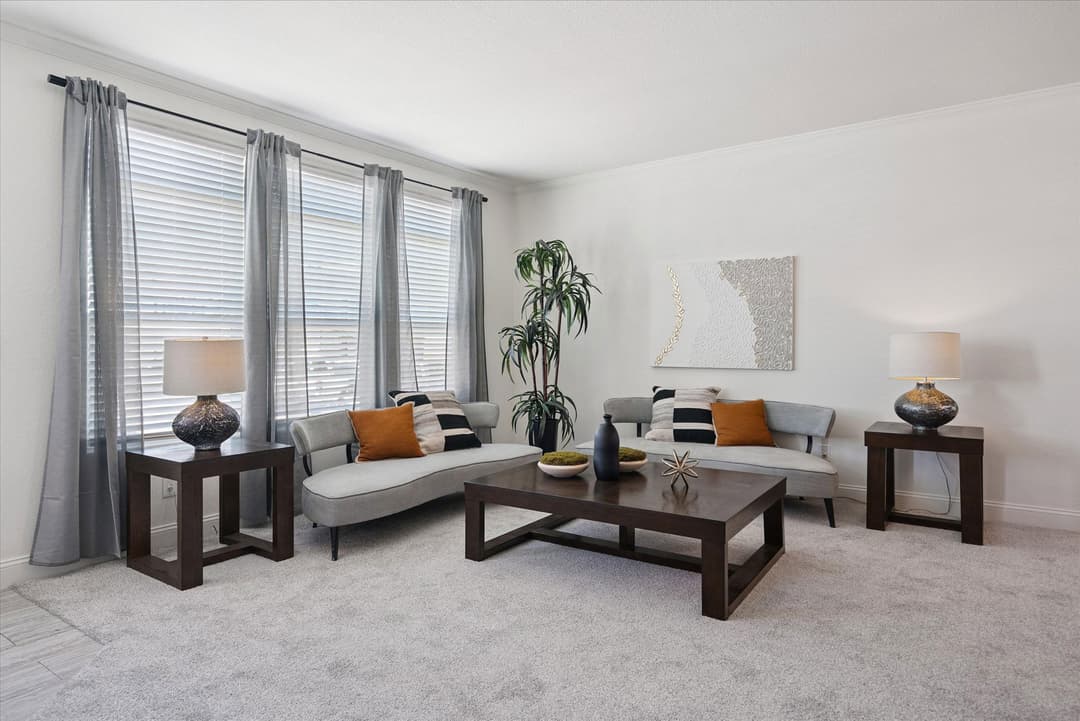 Magnolia  interior home features