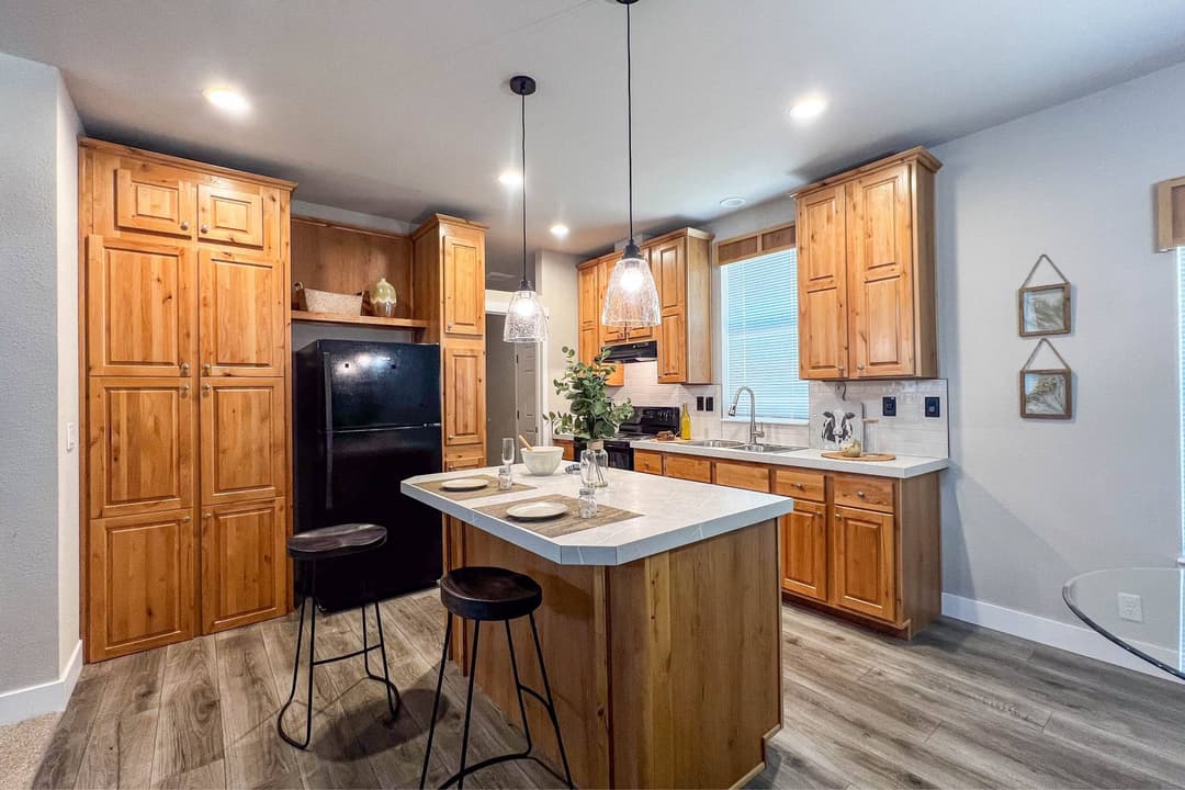 Pacific crest kitchen home features