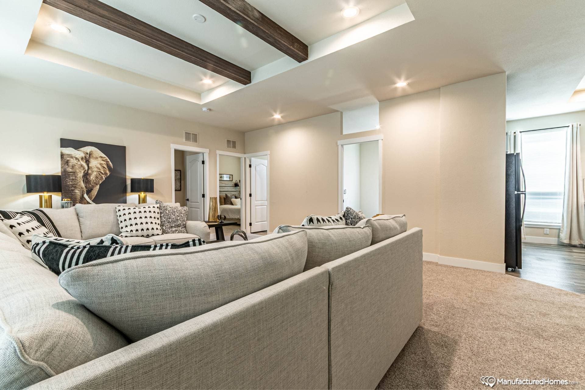 Hd 30764e interior home features