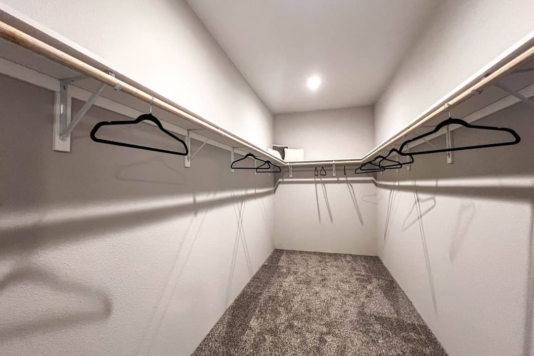 St. andrews bedroom home features