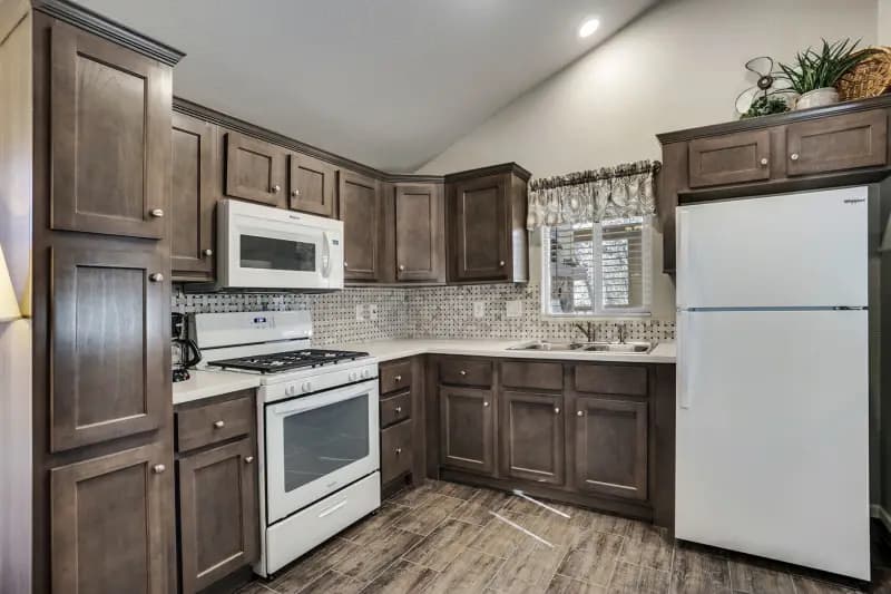 Flagstaff kitchen home features