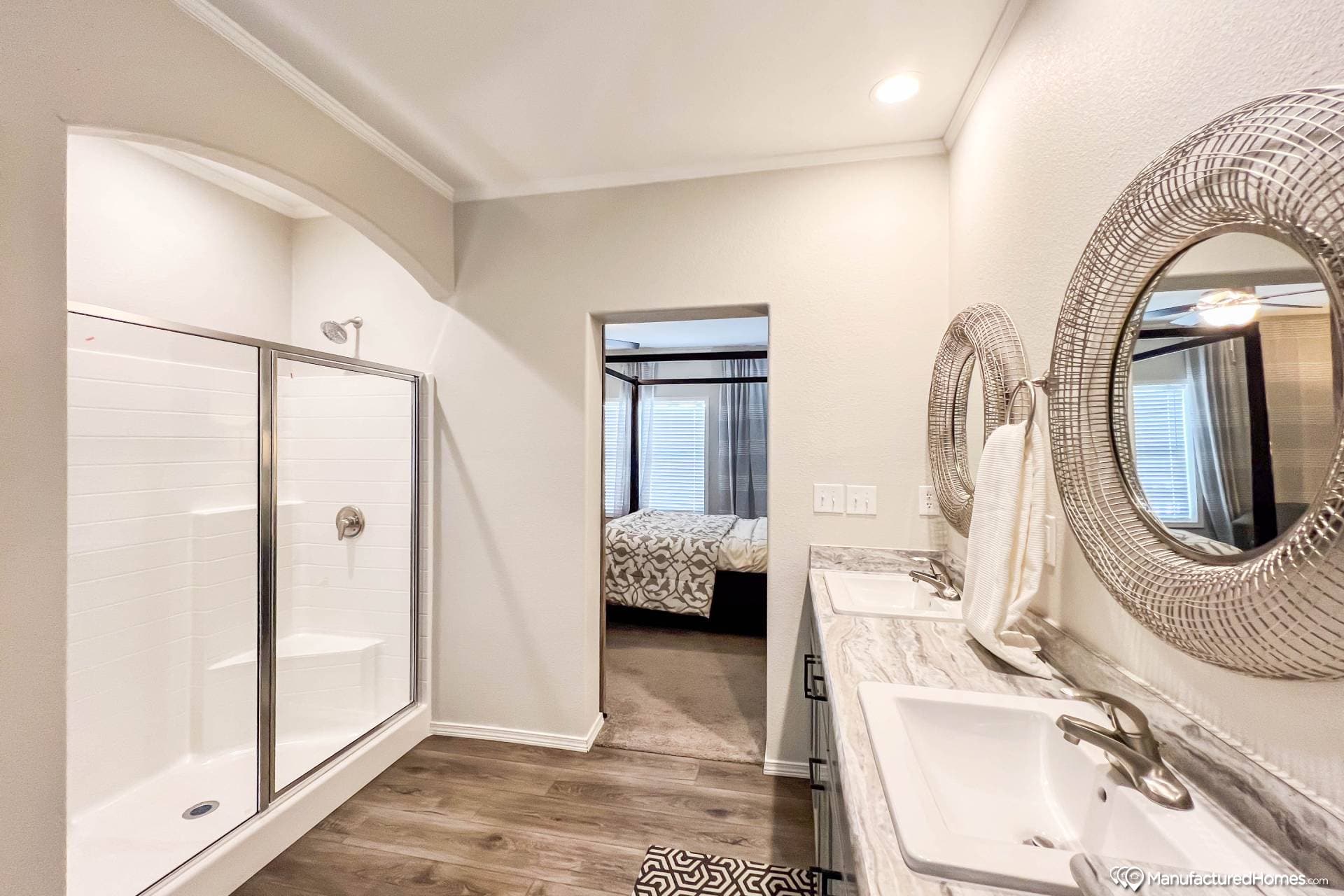 K3070a bathroom home features
