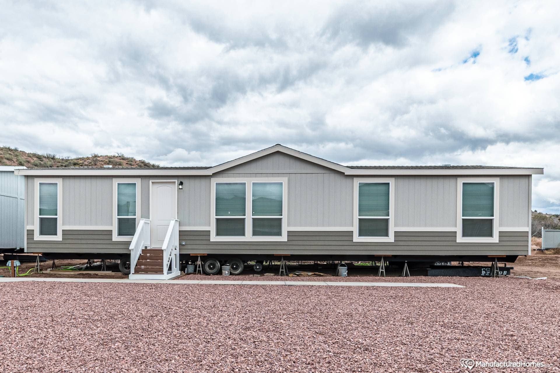 Mountain ridge 28603b elevation, hero, and exterior home features