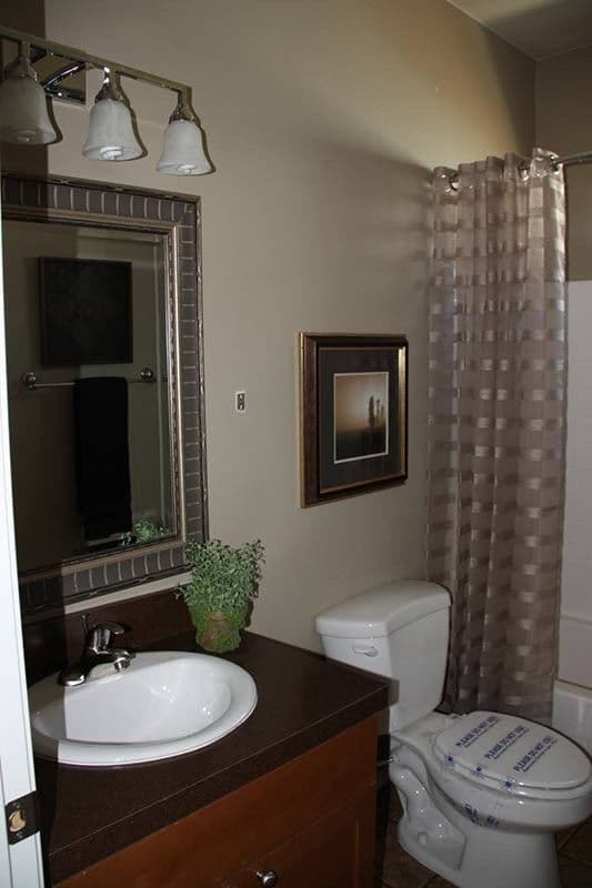 Hd3164a bathroom home features